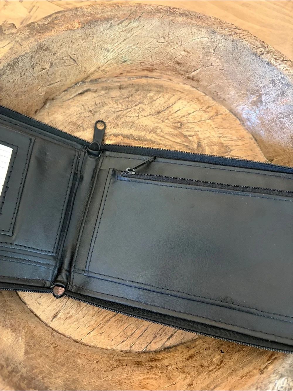 VTG NEW Black Leather Crossbody Wallet Multiple Pockets UNISEX